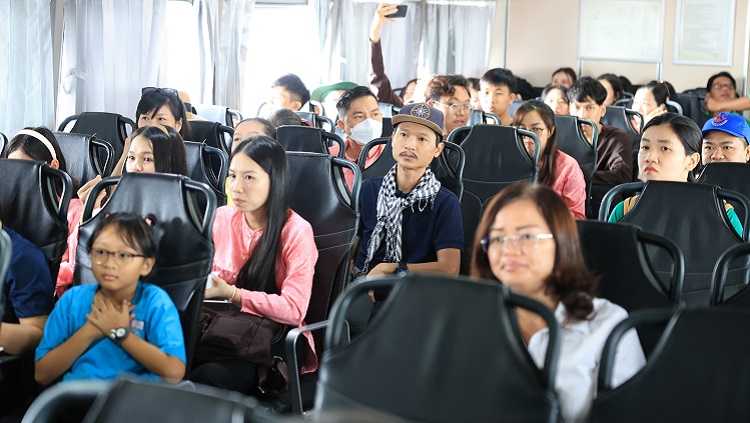 Vé tàu cao tốc cánh ngầm 