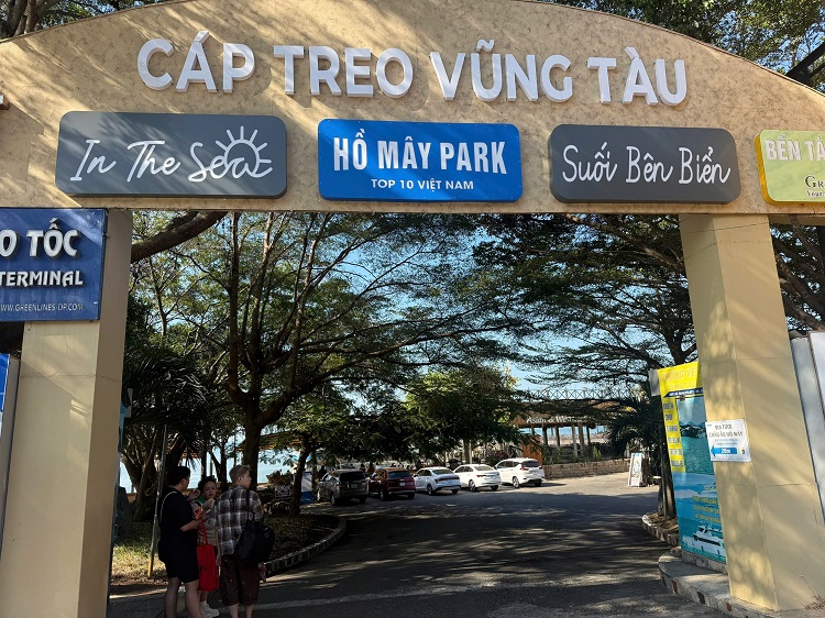 tàu cánh ngầm